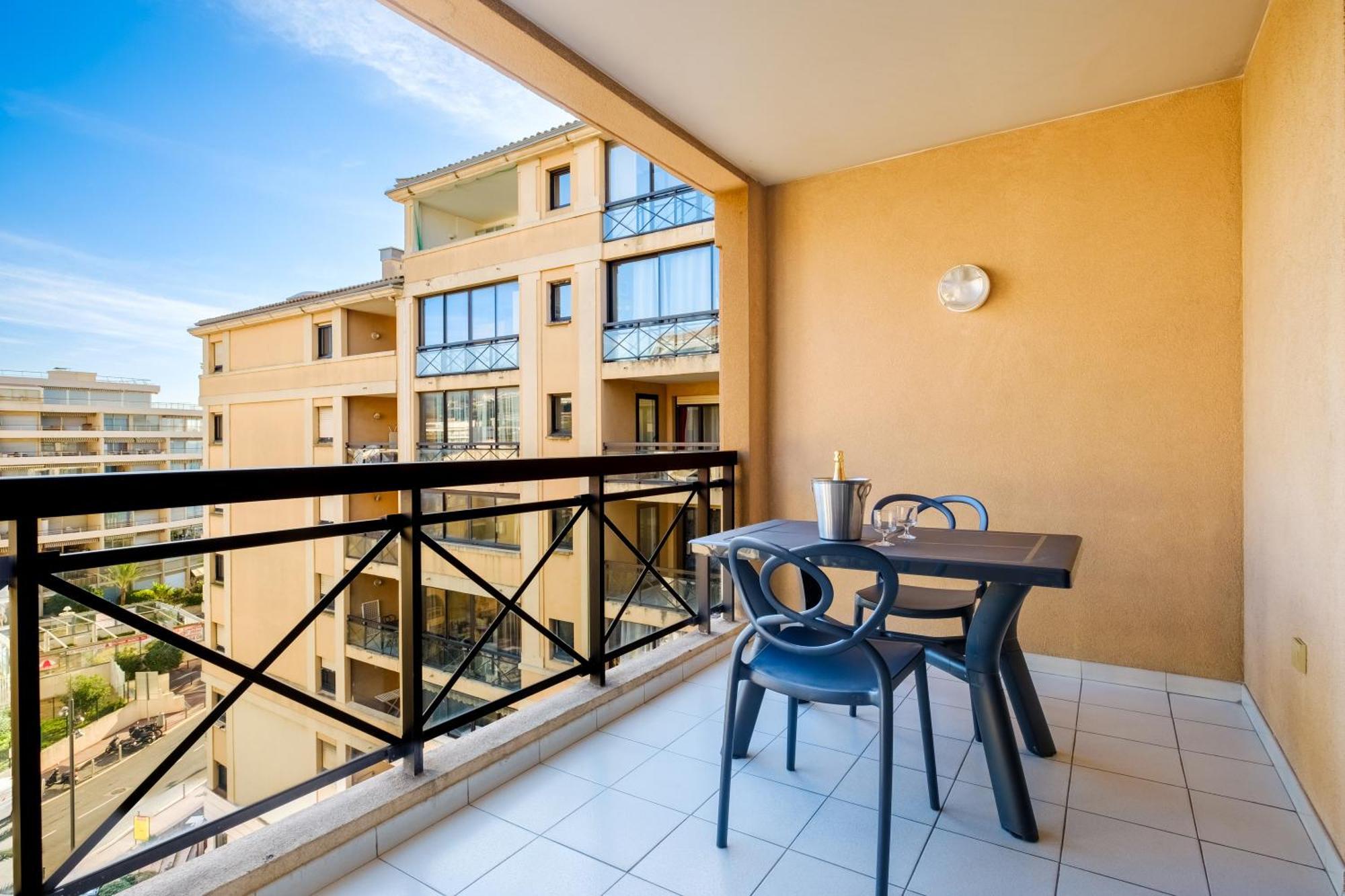 Residhotel Villa Maupassant Cannes Eksteriør billede