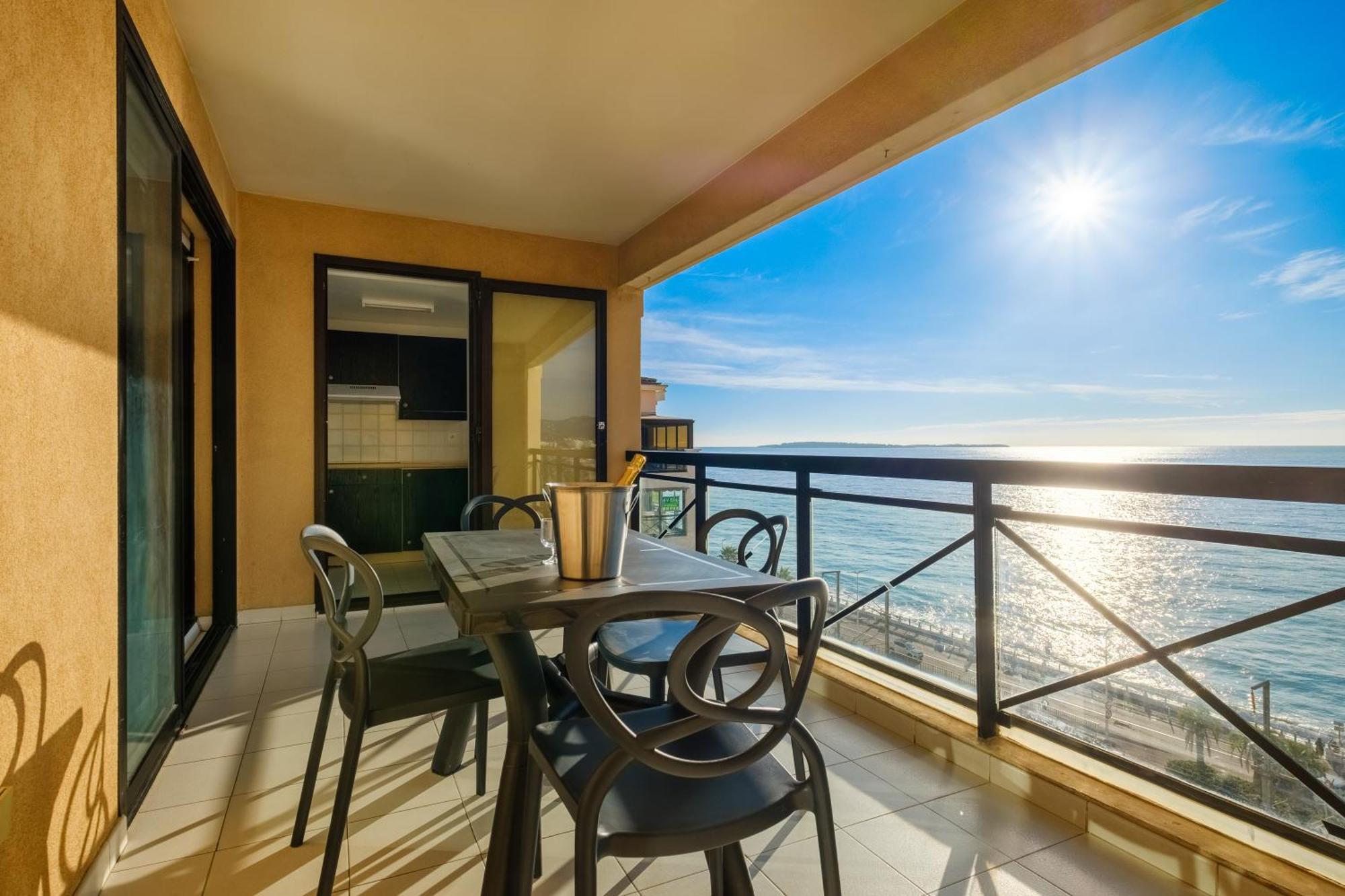 Residhotel Villa Maupassant Cannes Eksteriør billede